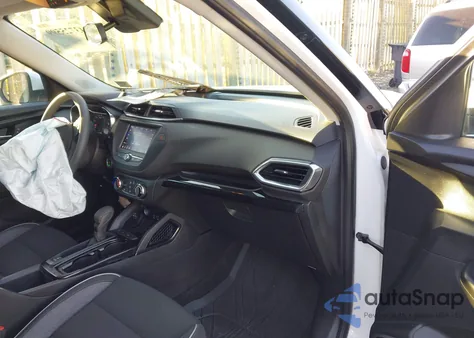 2021 Chevrolet Trailblazer Fwd Lt z USA, uszkodzony, nr VIN KL79MPS28MB113849